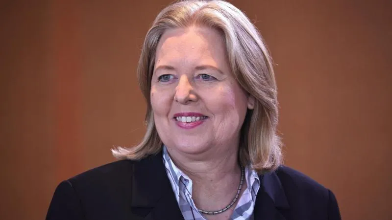 La ministre du Travail allemande Berbel Bas se retire de ses fonctions