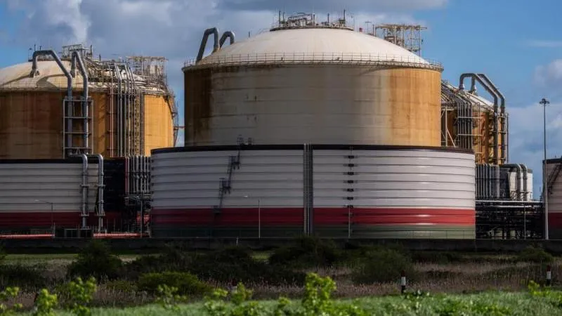 Le prix du gaz en bourse en Europe a dépassé 900 $ pour la première fois depuis décembre 2022 — rappel de la dépendance énergétique européenne
